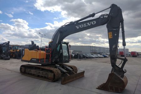 Volvo-EC160EL-320275-1